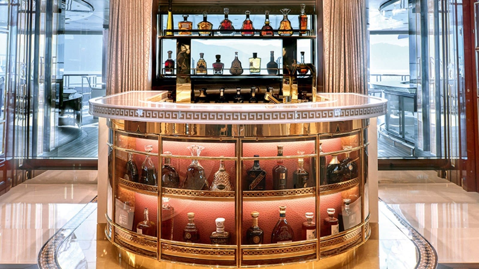 Amadea Bar